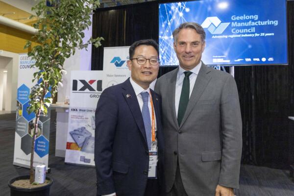 HDA CEO Jaeil Son & Deputy Prime Minister Richard Marles at GMC's 25th anniversary dinner