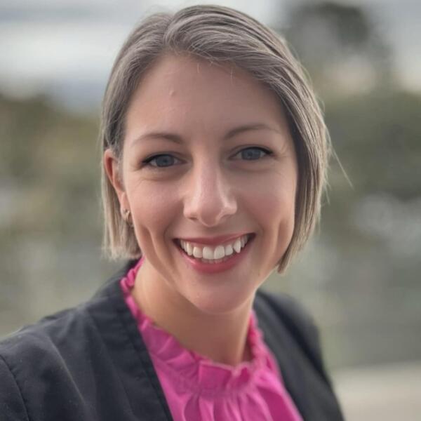 Nicole Rosbergen Head Shot